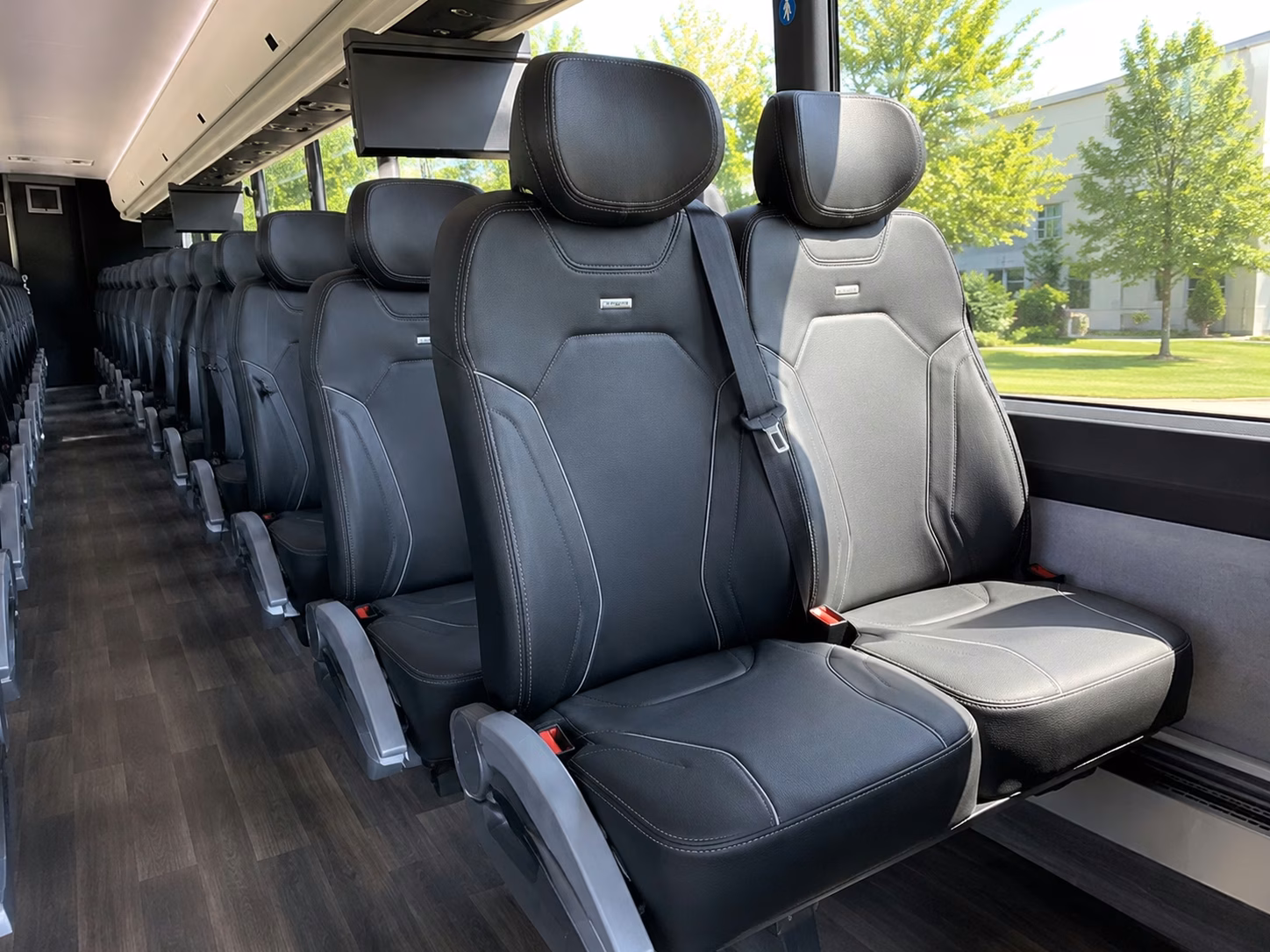 how bus type changes charter bus prices in clearwater florida